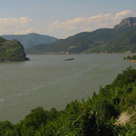 Donau, links Serbien, rechts Rumänien