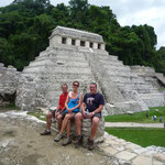 Palenque, Mex: Ruine u Urwald