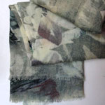 Nature motifs Moss green