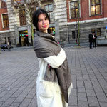 Medium shawl merino wool woman styled Passionis Verae