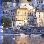 Chiesa di Cetara vista dal mare