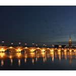 Bordeaux - Pont de pierre depuis la rive droite