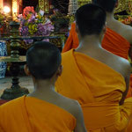 Mönche beim Gebet