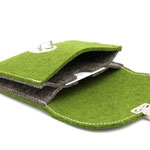 grün-naturgrau, kleiner Geldbeutel aus Wollfilz 100% Wolle, ohne Plastik, biologisch abbaubar, in Deutschland handgefertigt
