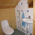 Upstairs WC, photo 1