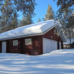 Garage/storage building in winter