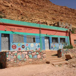 Eine Schule auf dem Weg in die Todra-Schlucht