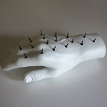 Il godimento isterico, 2025 . mixed media . cm 23x11,5x8