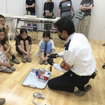 ルミノール試薬の準備中