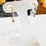 K18PGダイヤピアス　キャッチ留め式（2タイプ）　直径：約1.3cm　￥35,000（税込）