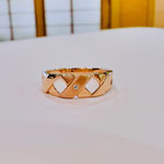 K18PGダイヤピンキーリング　D：0.08ct　一部梨地仕上げ　現行サイズ：5番　￥63,000（税込）