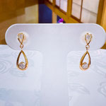 K18ダイヤピアス　D：0.24ct　長さ：1.7cm　キャッチ留め式　￥74,000（税込）