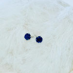Ptサファイヤピアス　S:0.1ct×2　￥24,000（税込）
