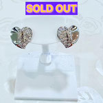 K18WGダイヤピアス　D：0.30ct　キャッチ留め式　￥71,000（税込）