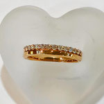 K18PGダイヤリング（ハーフエタニティ風）D：0.30ct　地金重：3.39g サイズ直し可能範囲：8番～13番　￥138,000（税込）