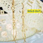 K18YG地金ピアス　（アメリカンフック式ロングピアス）　全長：5cm　￥31,000（税込）