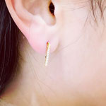 K18ダイヤピアス　D：0.30ct　キャッチ留め式　全長：1.5cm　￥63,000（税込）