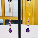 K18アメシストロングピアス（オーバル＆ペアシェイプ）全長：5.2cm　アメリカンフック式　￥63,000（税込）