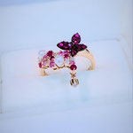 K18ルビー・PS・ダイヤ・パールリング　R：0.32ct　PS：0.23ct　D：0.14ct　P：3mm   地金重量：4.02ｇ 現行サイズ：11番　販売希望小売価格：285,000円（税込）　