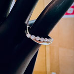 K18ダイヤピンキーリング（捻り腕・割り腕）　D：0.15ct　現行サイズ：5番　￥87,000(税込）