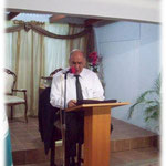 Visita del Pastor Julio Rivas