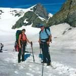 2004 auf dem Weg von der Planurahütte zum Schärhorn 3234m