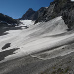 Im Abstieg vom Lötschepass