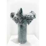 Olivia Cognet, vase "deep sea"  émaillé façon "vieux Vallauris" réalisé à la main à Vallauris. Disponible Galerie Gabel, Biot, Côte d'Azur