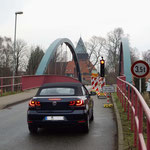 Krummesser Brücke - halbseitige Sperrung wegen Baumängel 2013