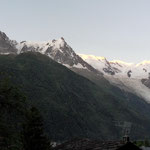 Mont Blanc-Gruppe 13 - Blick aus dem Tal bei Argentière