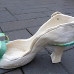 1983, CINDERELLAS LETZTER SCHREI, 30 x 12 cm