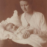 1922