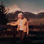 1983