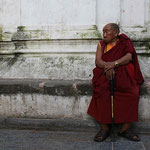 Buddhist monk / Kathmandu, Copyright © 2008