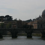 Ponte Sant´Angelo with Tiber below, Copyright © 2012