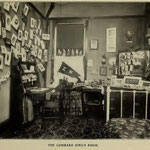 girls dorm room