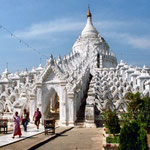 Yangon, pagoda bianca