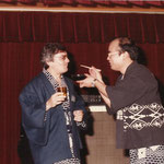 Tokyo 1970 - in giacca yukata per Incontro con notabili giapponesi - Meeting with Japanese notables in yukata jacket