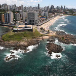 Salvador de Bahia, mare e scogli