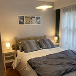 Chambre "Mer" sur jardin-  inclus en 2025 lit (1,40 x 2m) fait à votre arrivée  2 oreillers/personne + couette synthétique 4 saisons +édredon + drap (pratique si canicule )et couverture polaire 