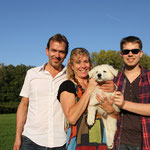 De familie Vansumeren met Kanye (beige)