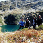 Luciano, Adri, Chico e io sopra il Lago di Trescolmen 2025 m