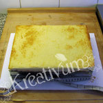 eckige Torte Fondant tauglich vorbereiten - Deckel drauf legen