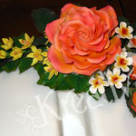 Wie mache ich ein Gesteck aus Zuckerblüten - Rose aus Blütenpaste