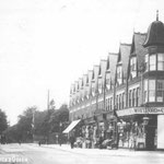 Shops at the corner of Oxford Road, c.1907. Shops at the corner of Oxford Road, c.1907