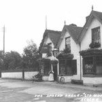 The Spread Eagle Inn, c. 1905. This stood where the pedestrian lights near Victoria Road are now. The licensee, Matthew Bissell, liked to call it the "Manor House", which it was not. The Spread Eagle was demolished in 1928.The name has been resurrected.