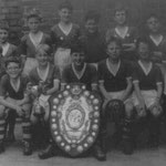 Football Team, 1957-8