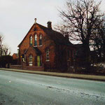 The Congregational chapel near the Causeway, Church Road. The Swan office block is just visible. This was taken c. 1986 as part of the Yardley Project (South Yardley library). The chapel was demolished a few years later.