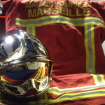 Casque F1 et veste de feu du Bataillon des Marins-Pompiers de Marseille (BMPM)