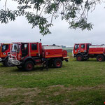 Camion Citerne Feux de forêts Moyen de 4000 litres (CCFM) du CS Saint-Valery-sur-Somme et Camions Citernes Feux de forêts Moyen de 2000 litres (CCFM) du CS Han et CS Rosiers